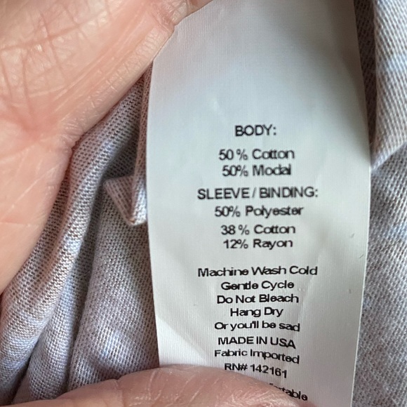 LuLaRoe Randy Tee - Picture 2 of 2